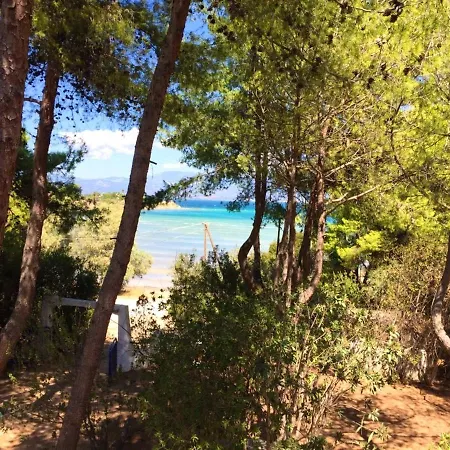 3 Bedrooms At Anthidona 50 M Away From The Beach With Sea View Enclosed Garden And Wifi *