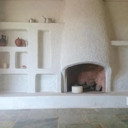3 Bedrooms At Anthidona 50 M Away From The Beach With Sea View Enclosed Garden And Wifi *