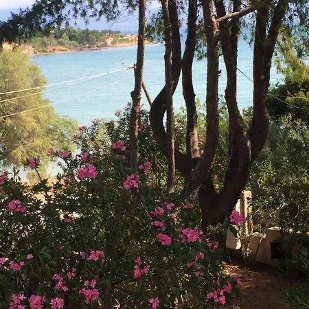 3 Bedrooms At Anthidona 50 M Away From The Beach With Sea View Enclosed Garden And Wifi Διαμέρισμα *